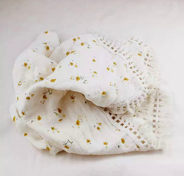 Tassel Swaddle - Floral Yellow